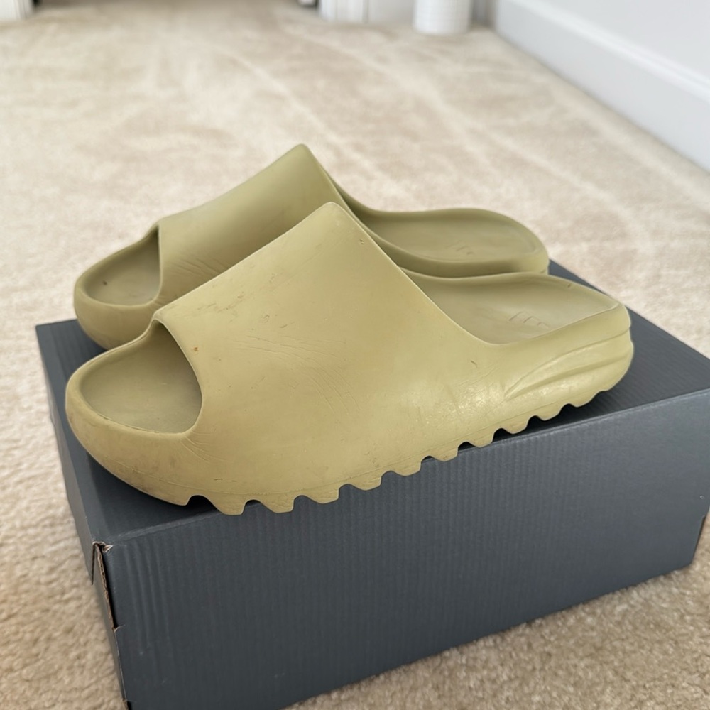 Yeezy slide